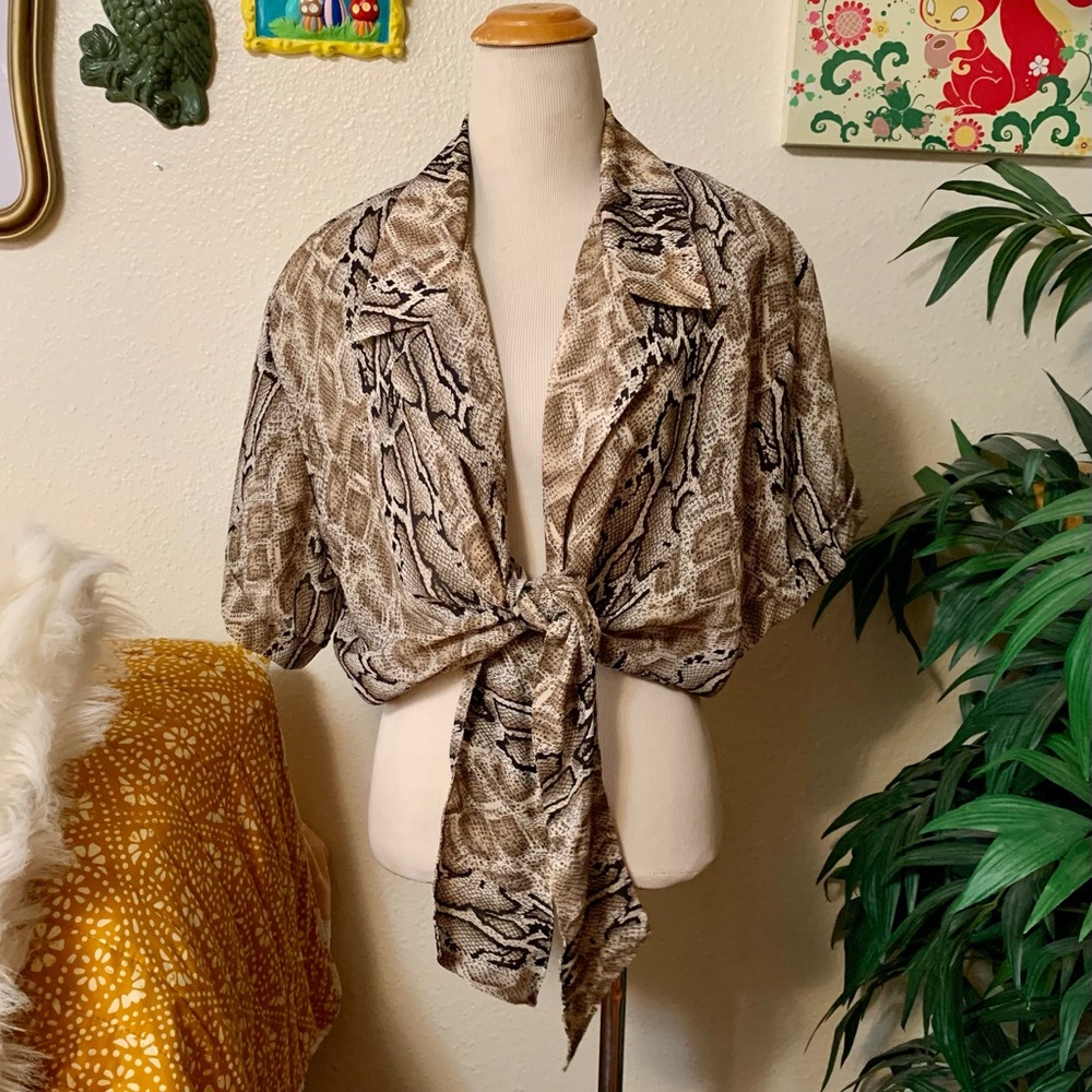 80s vintage Virgo snakeskin pattern tie up shirt